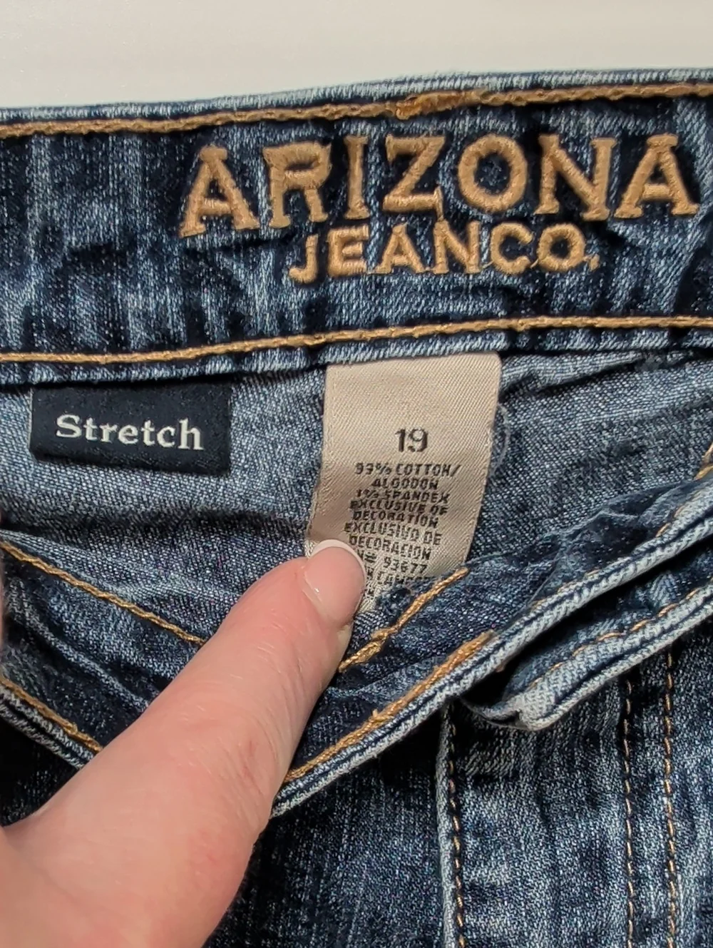 ​Arizona Jean Co Cuffed Denim Stretch Shorts Size XXL (19)